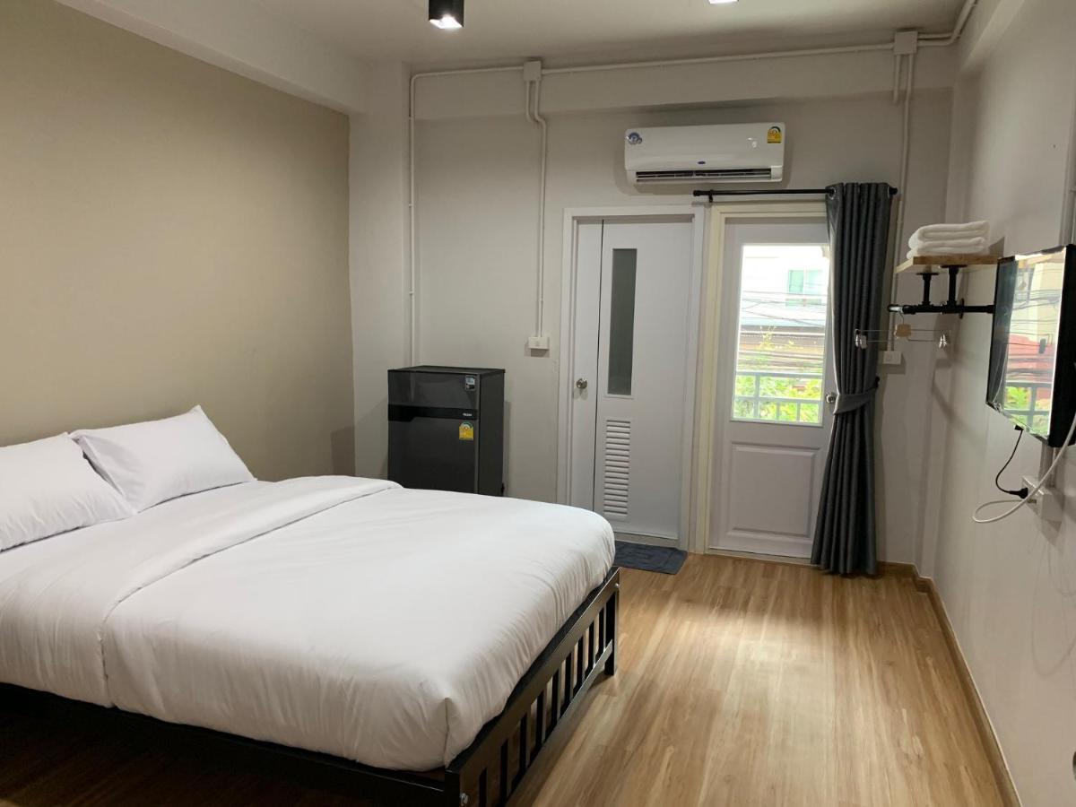 בנגקוק 9Ty Hotel מראה חיצוני תמונה