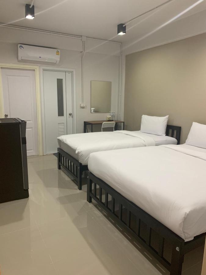 בנגקוק 9Ty Hotel מראה חיצוני תמונה